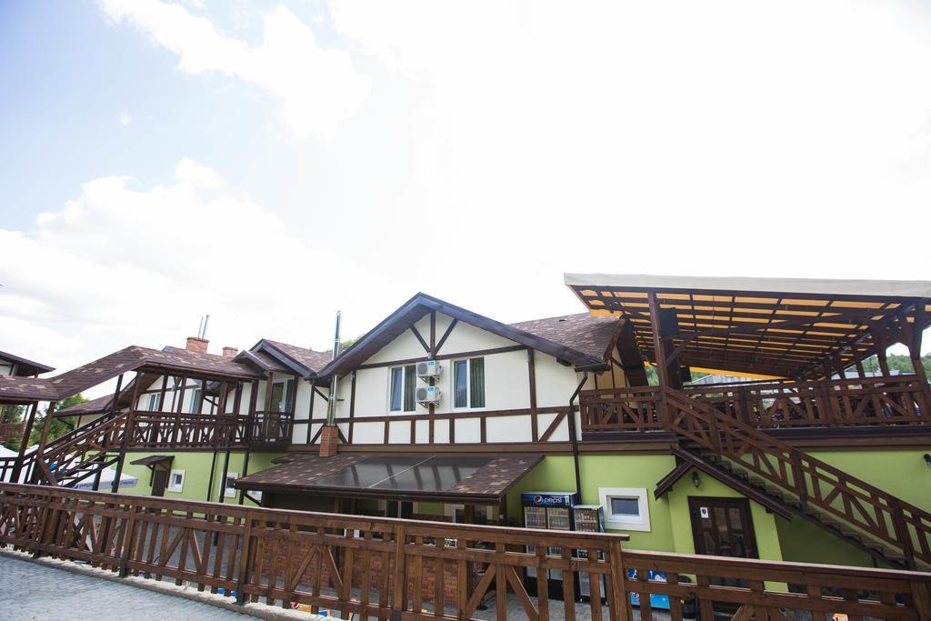 Tartak Resort Pasiky-Zubryts'ki Bagian luar foto